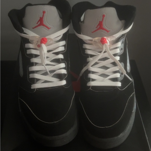 Black Metallic Jordan 5s